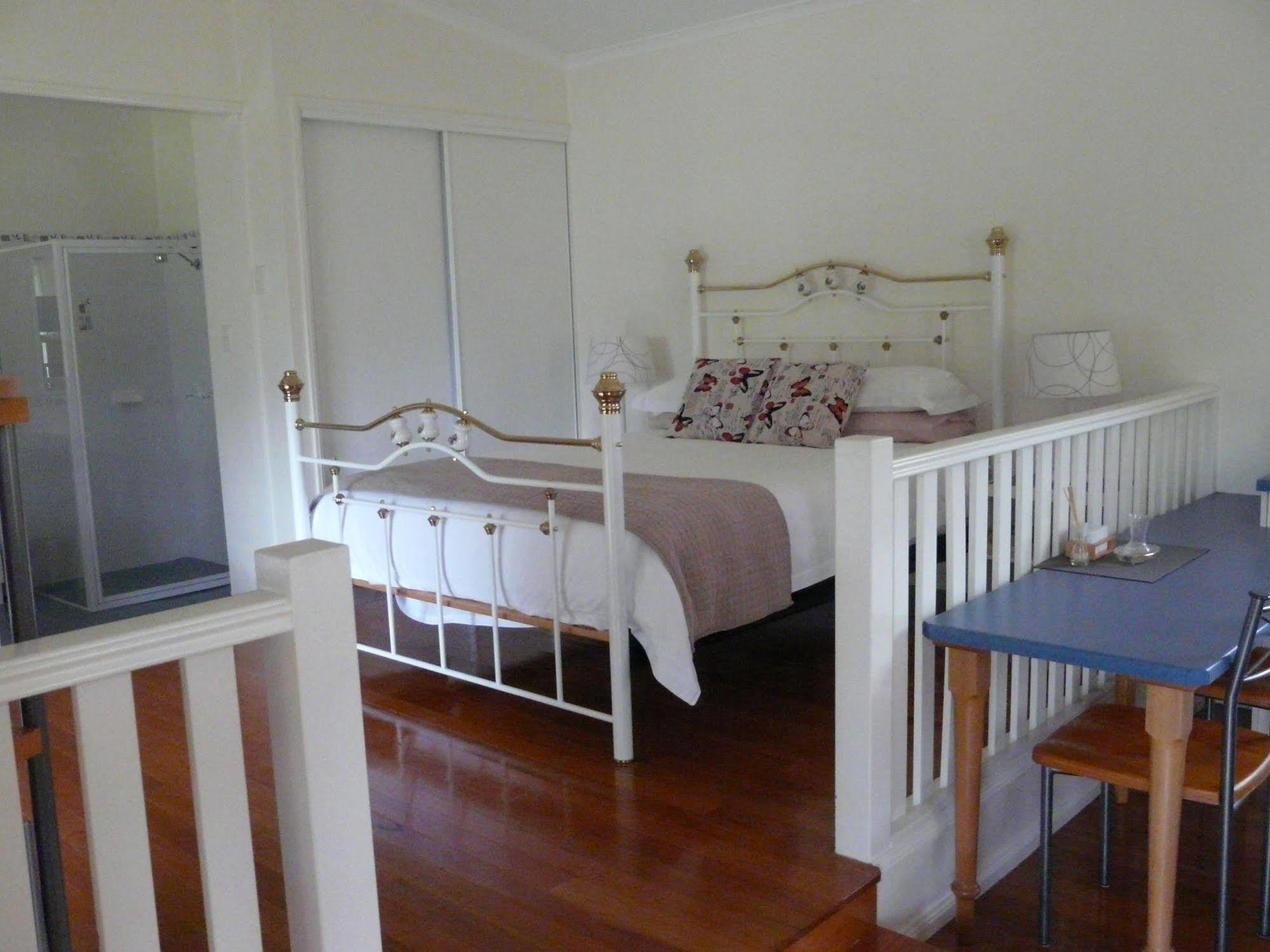 Granite Gardens Cottages & Lake Retreat Stanthorpe Exterior photo